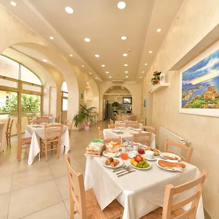 Hotel Atlantic 3*