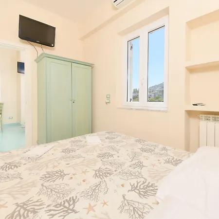 Atlantic Hotel 3*