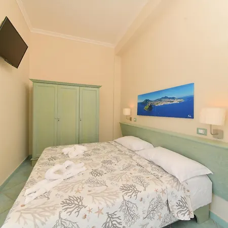 Atlantic Szálloda 3*