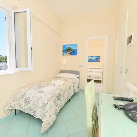 Atlantic 3* Ischia