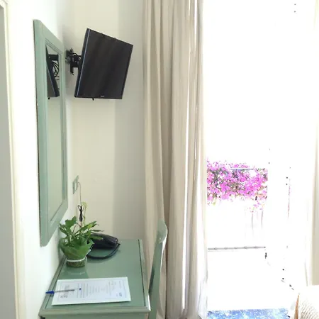 Atlantic Отель Искья