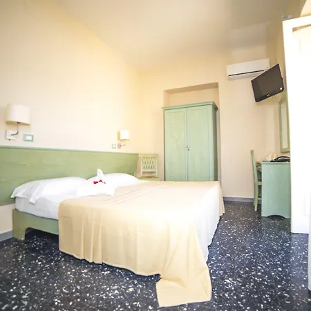 Szálloda Atlantic 3*