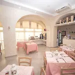Atlantic Hotel 3*